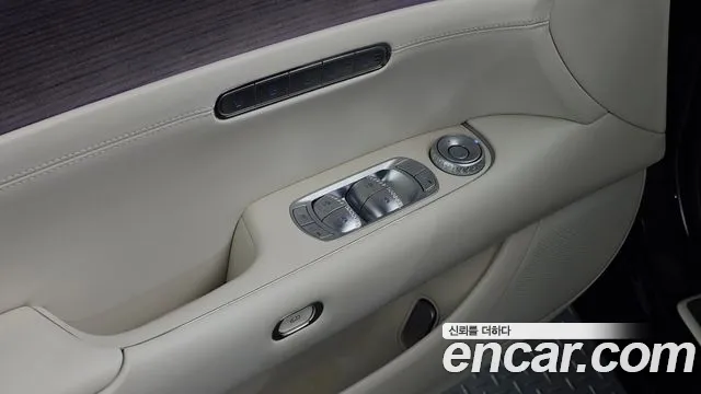 Genesis G90 RS4 — Фото автомобиля 24