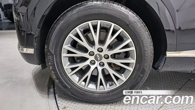 Genesis GV80 2.5T Бензин AWD — Фото автомобиля 5