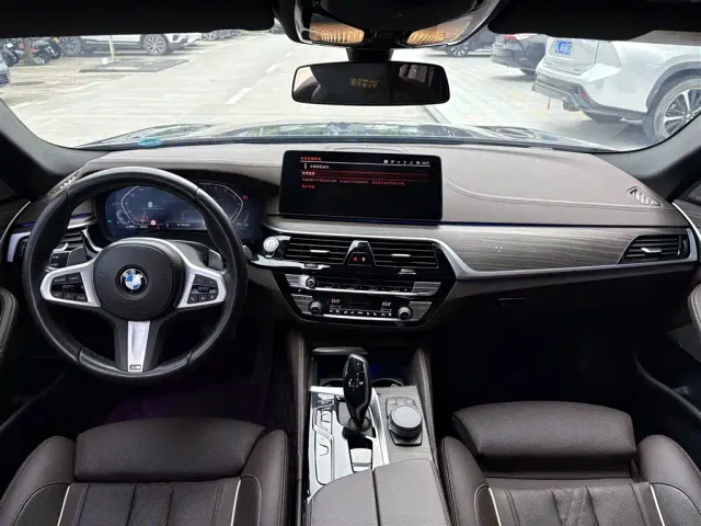 BMW BMW 5 Series 2022 Facelift II 530Li Premium Package M Sport — Фото автомобиля 5