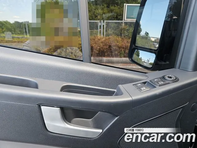 Hyundai Solati — Фото автомобиля 13