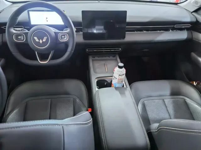 Wuling Starlight — Фото автомобиля 8