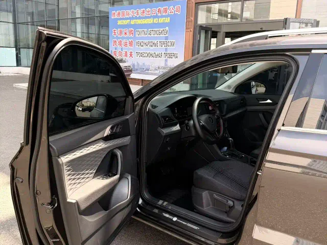 Volkswagen Tharu — Фото автомобиля 6
