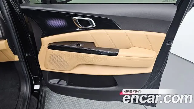 Kia Canival Carnival 4 поколение 9 мест Signature — Фото автомобиля 25