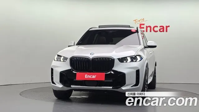 BMW X5 xDrive 40i M Sport — Фото автомобиля 3