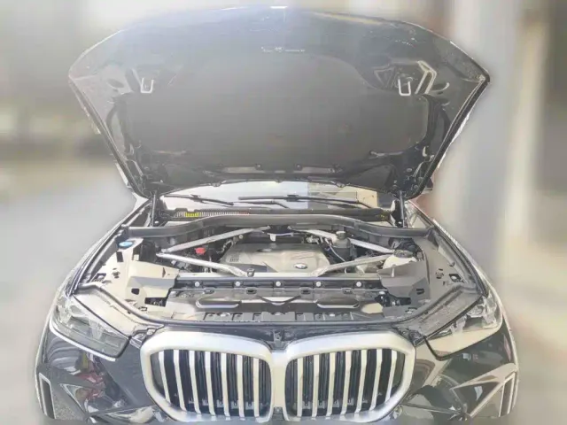 BMW X5 — Фото автомобиля 3