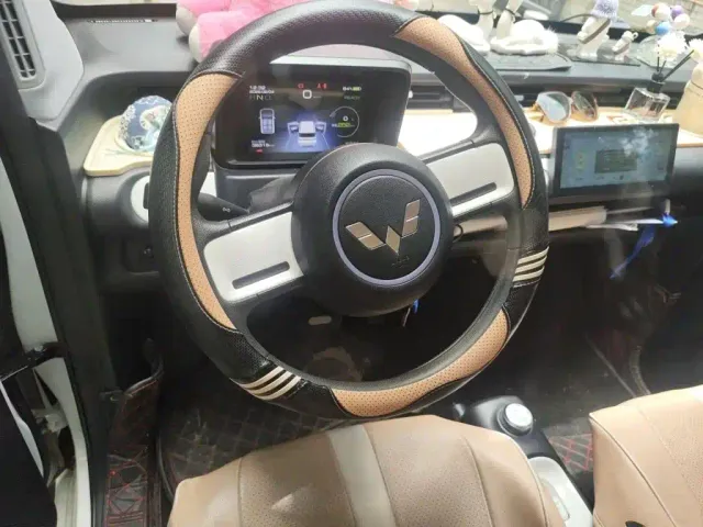 Wuling Hongguang Mini EV — Фото автомобиля 2