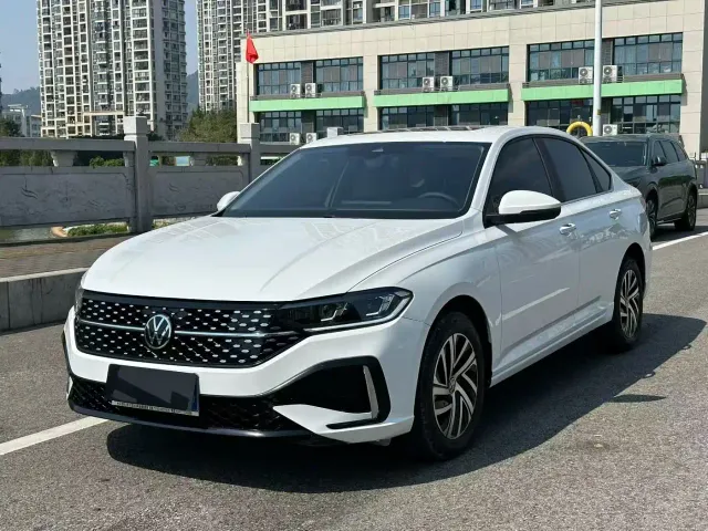 Фотография автомобиля — Volkswagen Lavida