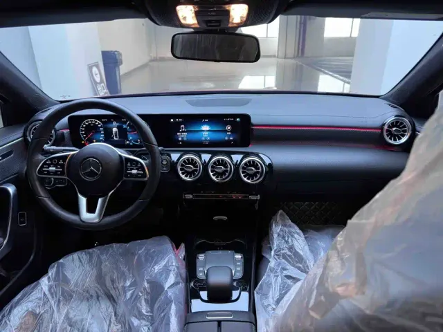 Mercedes-Benz A-Class — Фото автомобиля 20