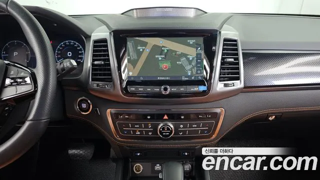 KG_Mobility_Ssangyong Rexton Новый Rexton Sport Khan Дизель 2.2 4WD — Фото автомобиля 12