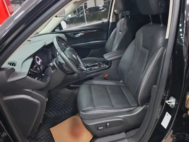 Buick Envision Plus — Фото автомобиля 14