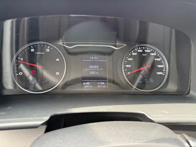 JAC Motors Sunray — Фото автомобиля 6
