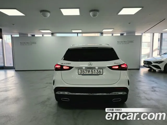 Mercedes-Benz GLA-Class H247 — Фото автомобиля 4