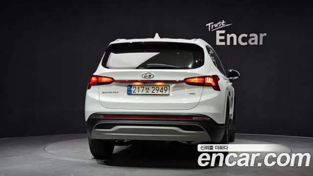 Hyundai Santafe Новый Santa Fe Дизель 2.2 4WD — Фото автомобиля 4