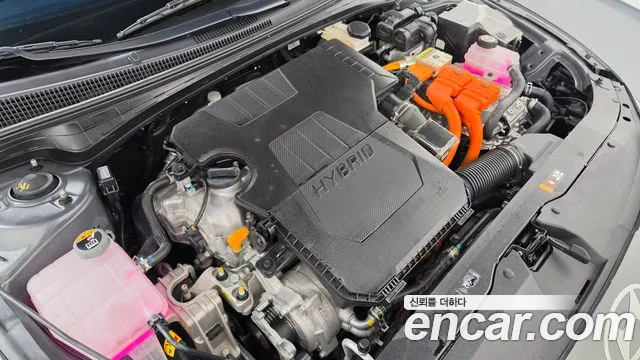 Hyundai Avante CN7 — Фото автомобиля 9