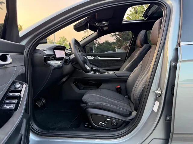 Geely Xingrui — Фото автомобиля 12