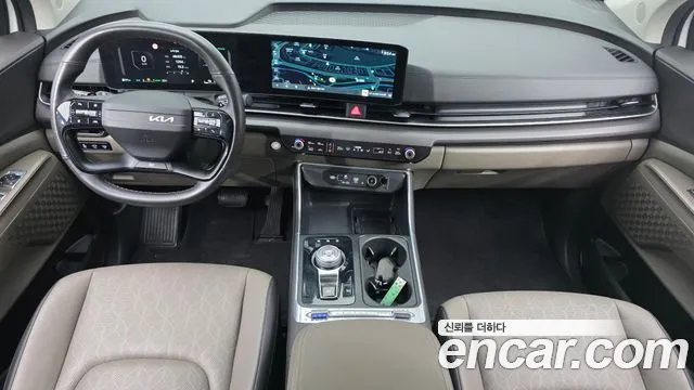 Kia Carnival Generation 4 — Фото автомобиля 7