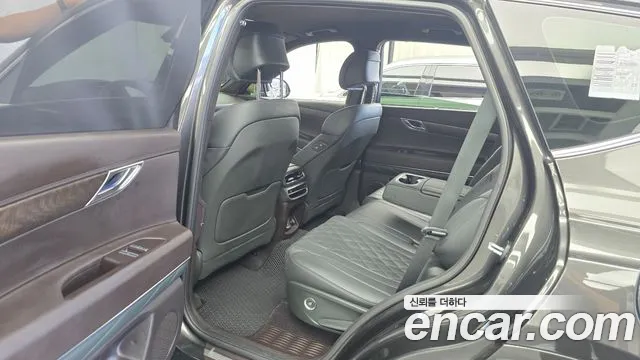 Genesis GV80 — Фото автомобиля 17
