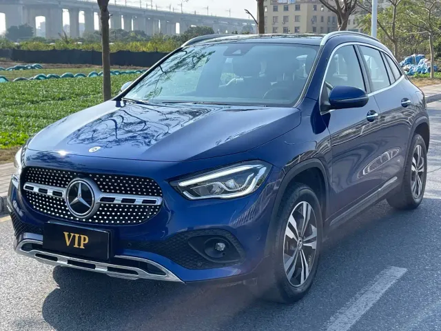 Фотография автомобиля — Mercedes-Benz GLA-Class