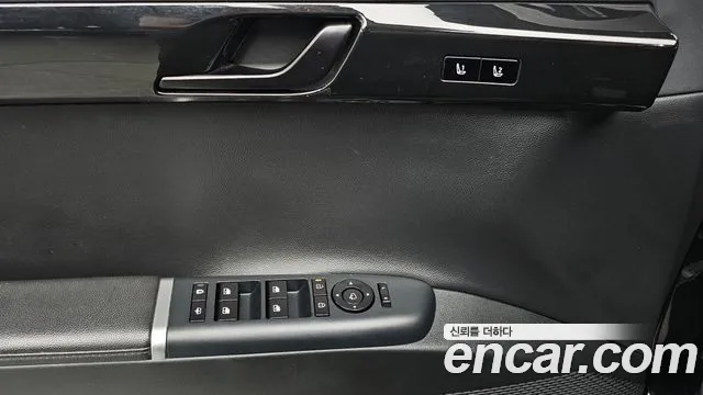 Hyundai Grandeur GN7 — Фото автомобиля 30