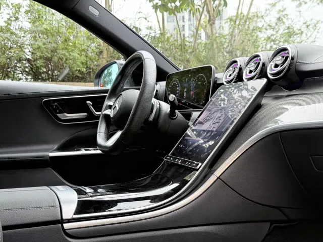Mercedes-Benz C-Class — Фото автомобиля 7
