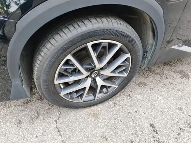 GAC Trumpchi GS8 — Фото автомобиля 22