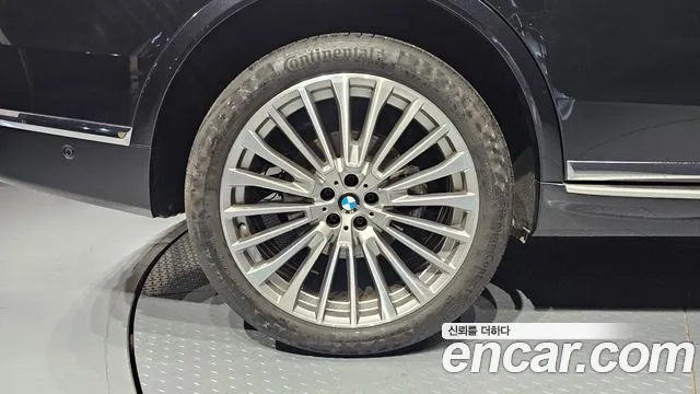 BMW X7 G07 — Фото автомобиля 5