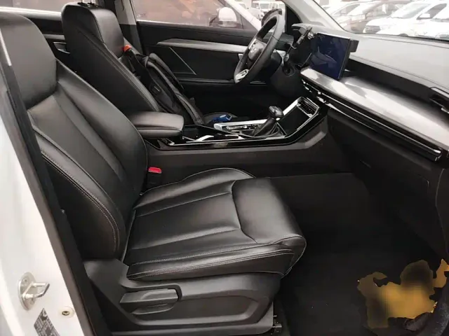 Wuling Asta — Фото автомобиля 24