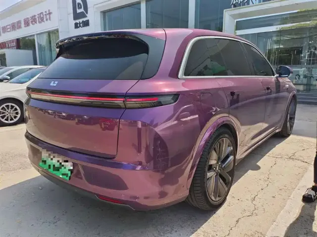 Li Auto L7 — Фото автомобиля 6