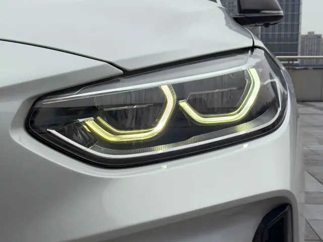BMW 1 Series — Фото автомобиля 9