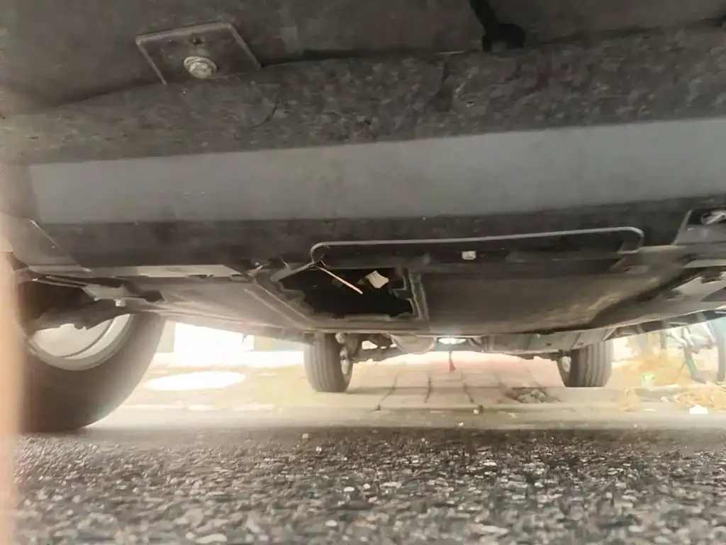 Haval Haval M6 2021 PLUS 1.5T DCT Elite Smart Connect — Фото автомобиля 10