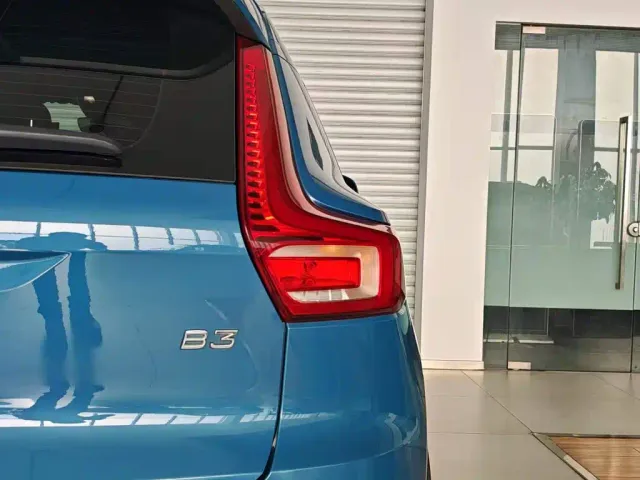 Volvo XC40 — Фото автомобиля 19