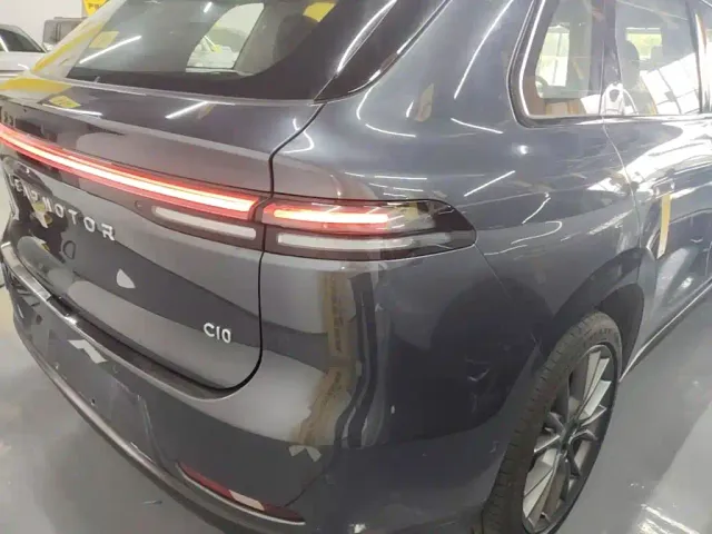 Leapmotor C10 — Фото автомобиля 6