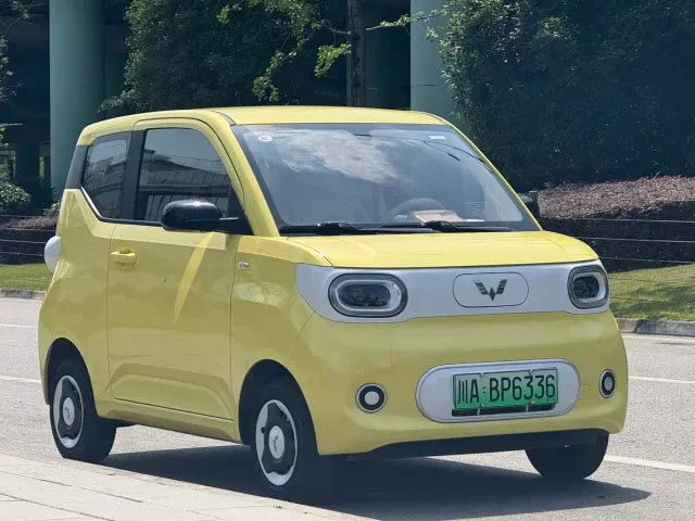 Wuling Hongguang Mini EV — Фото автомобиля 3