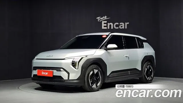Фотография автомобиля — Kia EV3