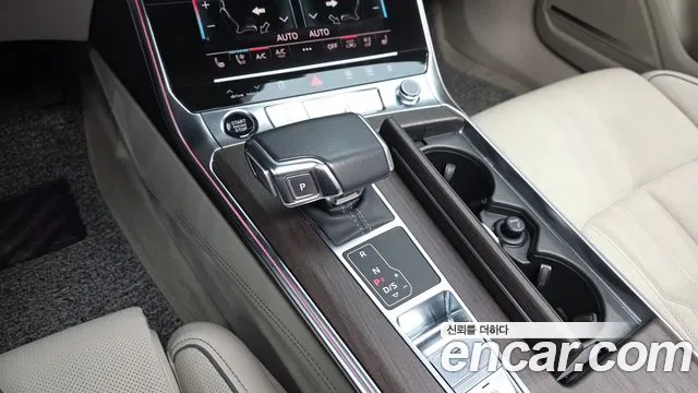 Audi A7 — Фото автомобиля 9
