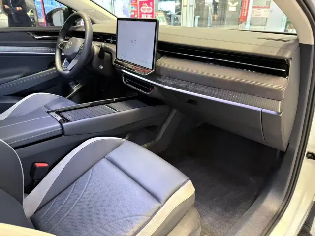 Volkswagen ID.7 Vizzion — Фото автомобиля 12