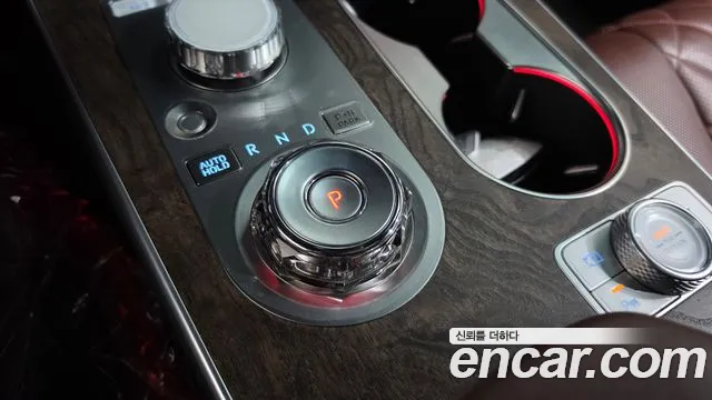 Genesis GV80 — Фото автомобиля 12