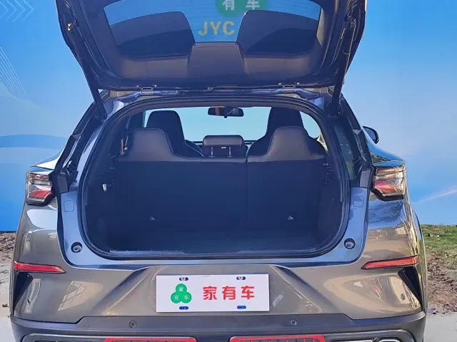 Changan UNI-T — Фото автомобиля 7