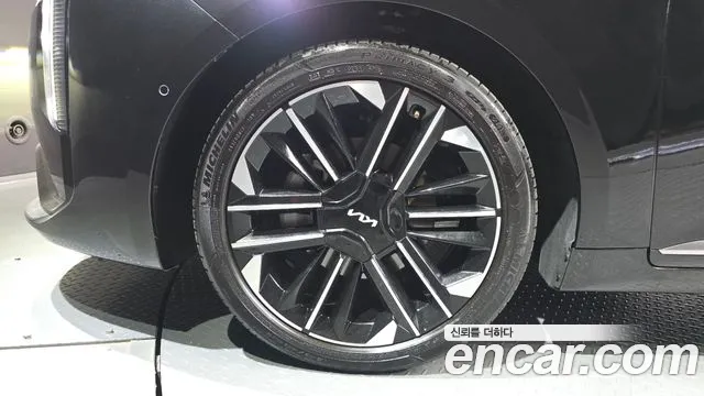Kia K8 (New) Hybrid — Фото автомобиля 5
