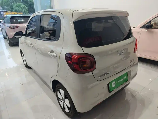 Wuling Hongguang Mini EV — Фото автомобиля 4