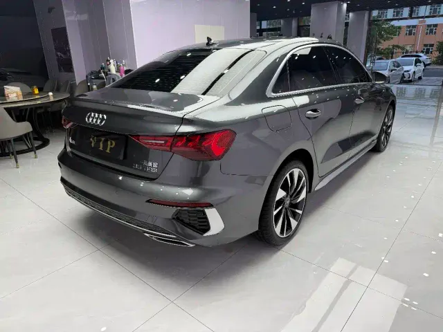 Audi A3 — Фото автомобиля 5