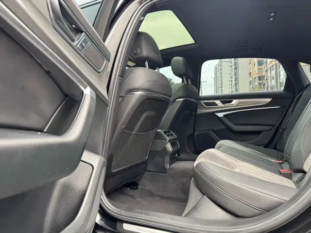 Audi A6L — Фото автомобиля 15