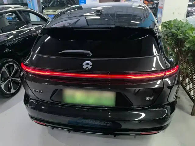 Nio ET5 Touring — Фото автомобиля 5
