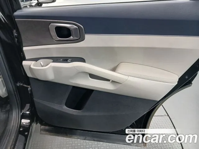Kia Sorento — Фото автомобиля 14