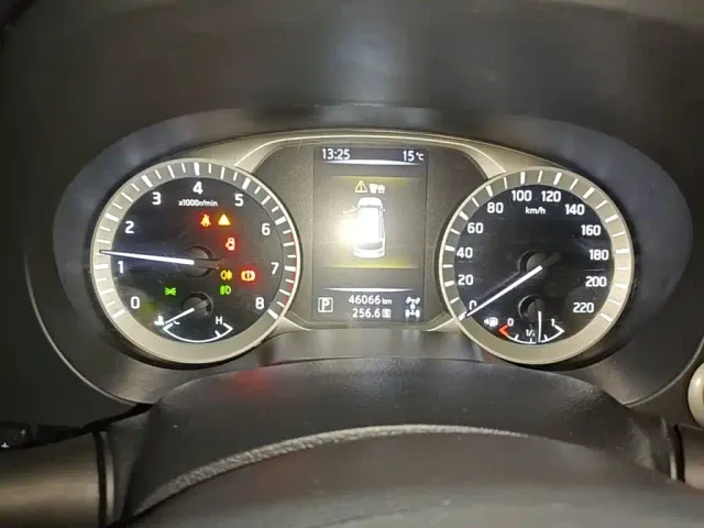 Nissan Terra — Фото автомобиля 11