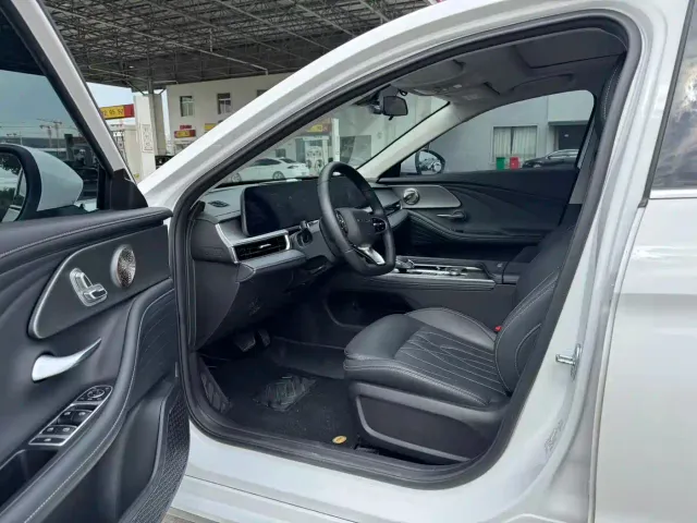 Chery Arrizo 8 — Фото автомобиля 16