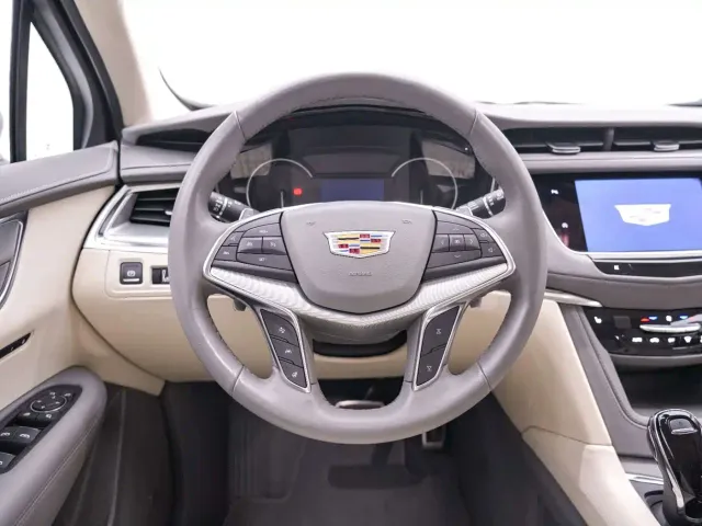 Cadillac XT5 — Фото автомобиля 18