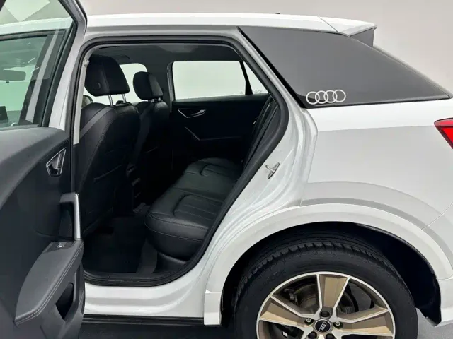 Audi Q2L — Фото автомобиля 19