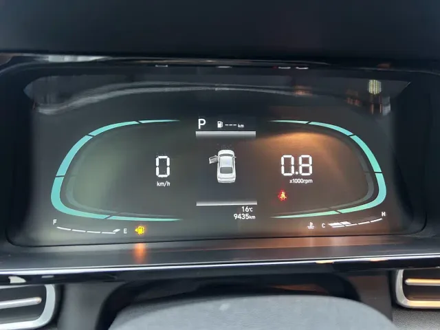 Hyundai Elantra — Фото автомобиля 7