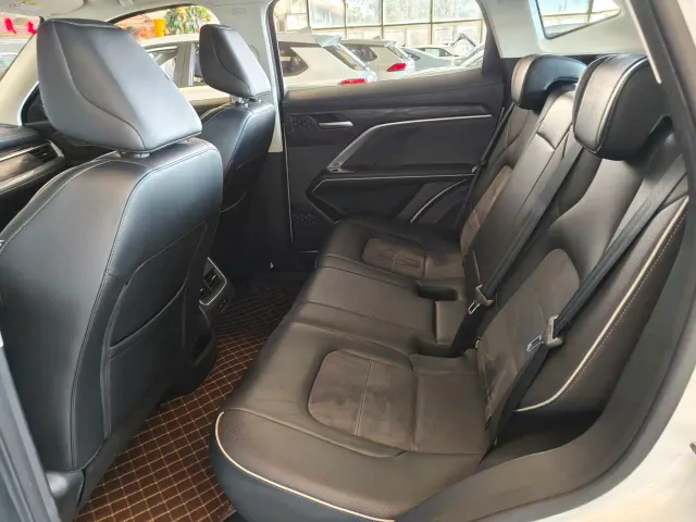 Haval H6 — Фото автомобиля 6